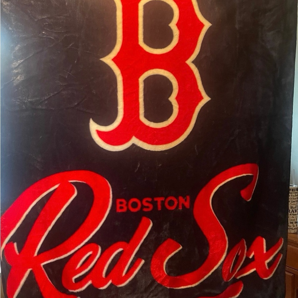 MLB Authentic Boston Red Sox Plush Blanket - NEW - 50" x 60"